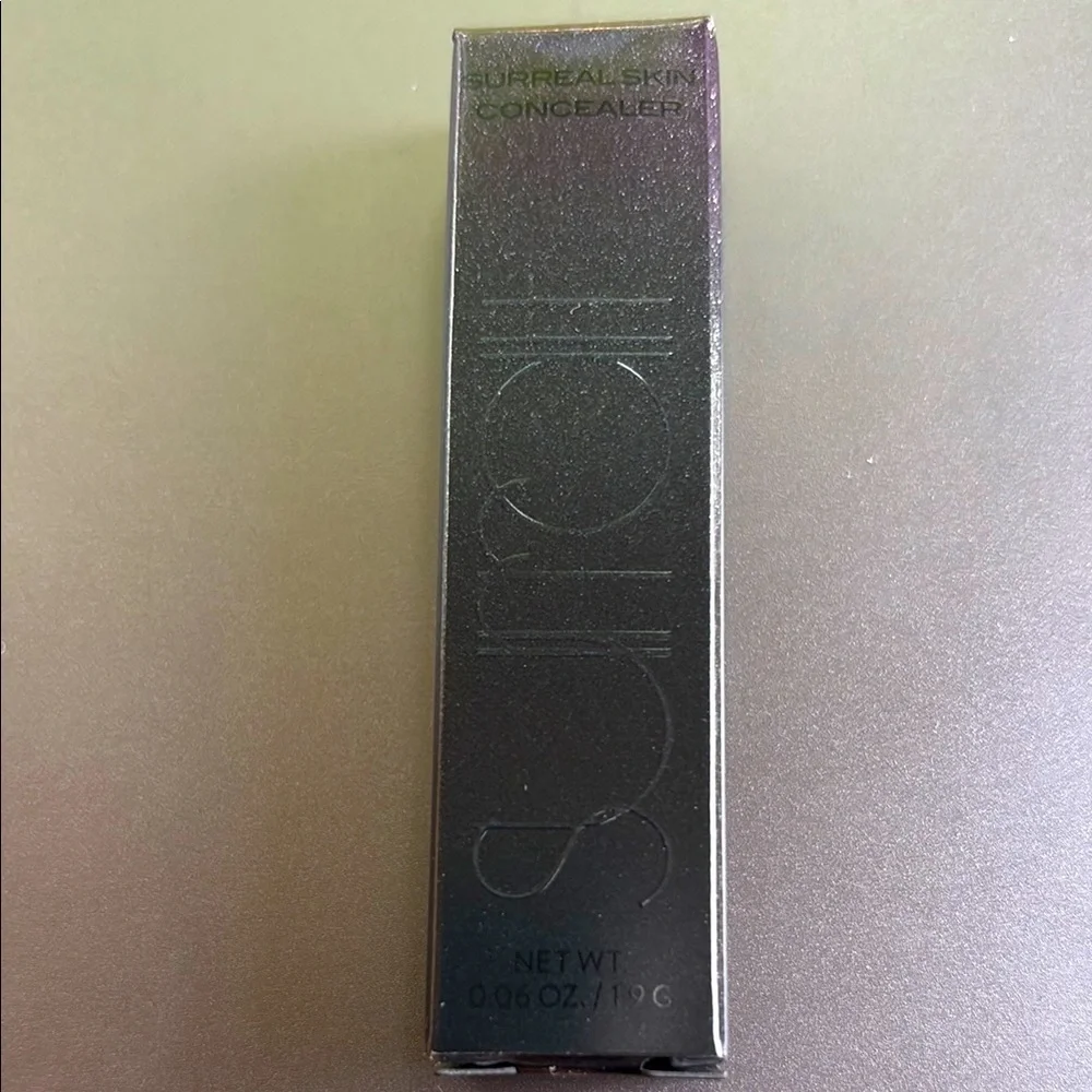 NEW Surratt Surreal Skin Concealer for Deep Skintones with Warm Undertones 08